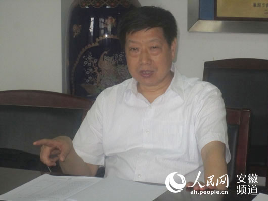 省、市政协领导深入合肥市食品药品检验中心视