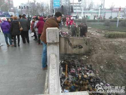 安徽临泉县境内发生一起交通事故 已致4人死亡