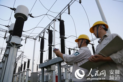 长丰县供电公司:设备特巡 测温消缺