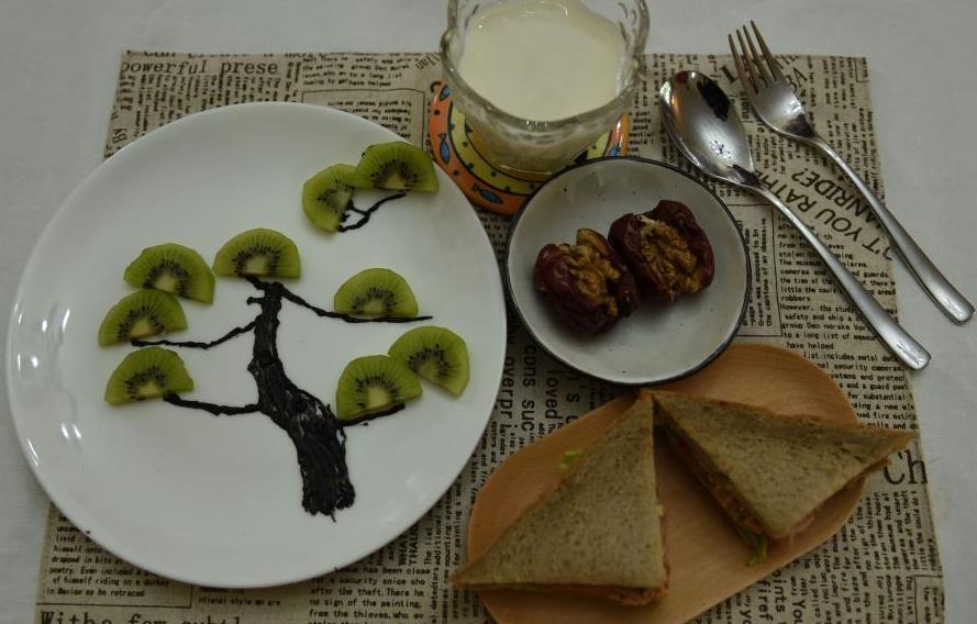 重庆妈妈做爱心萌早餐天天不重样