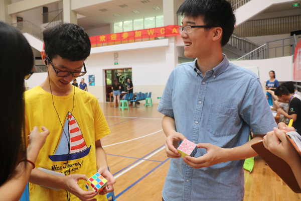 2016 WCA合肥公开赛初赛在合肥六中顺利开战