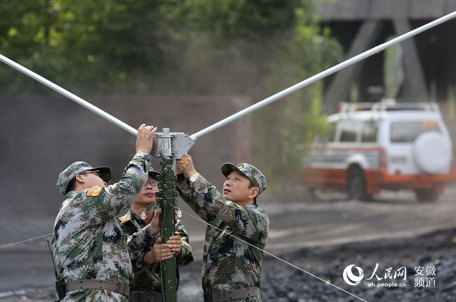 安徽在滁州举行重要经济目标防护行动演练