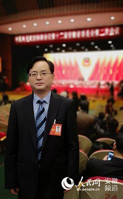 安徽省政协委员石象斌:培养人才梯队 壮大机器