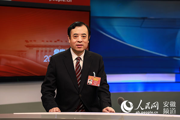 罗建国:落实减税降费政策促进经济平稳运行