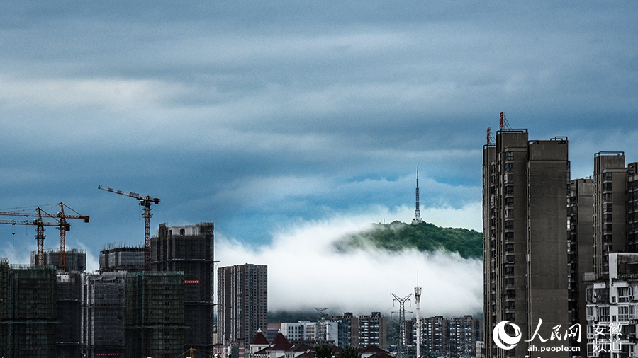 ���������µĴ���ɽ�������� ��ϣ����