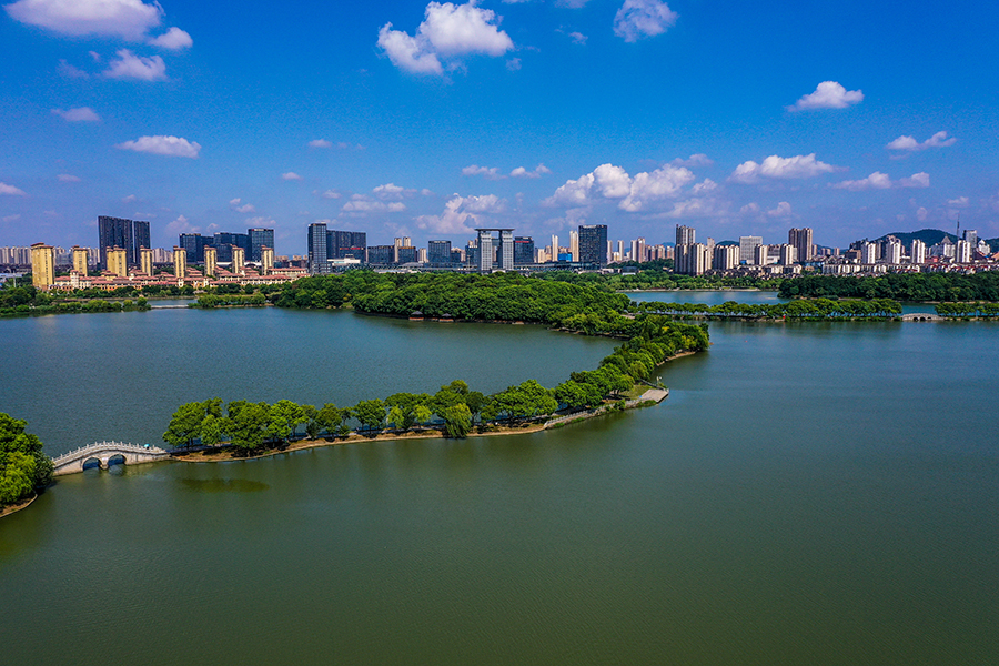 航拍安徽省銅陵市天井湖風景區景色。陳晨攝