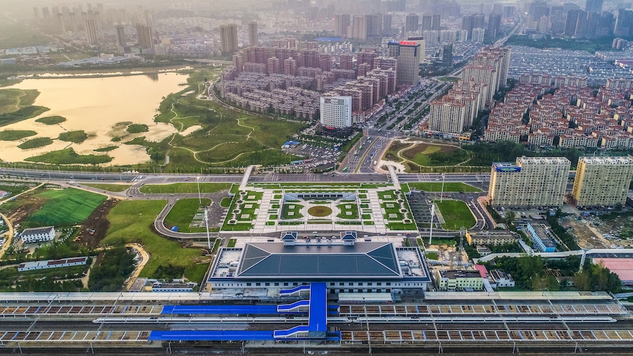 六安火車站新貌。李學梅攝