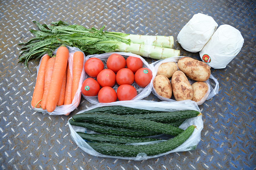 蔬菜品種搭配並採用小包裝。李予攝