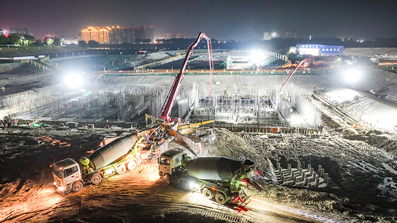 “靓淮河”工程正在火热建设中。蚌埠市宣传部供图