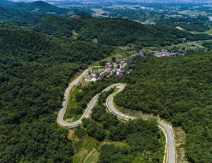 巢湖市龙华路航拍。合肥交通运输局配图