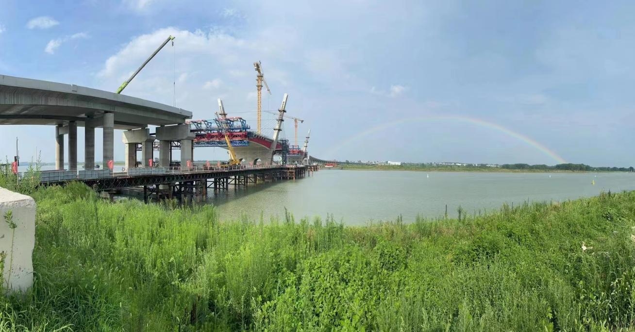 支持的S313淮河特大桥建设项目