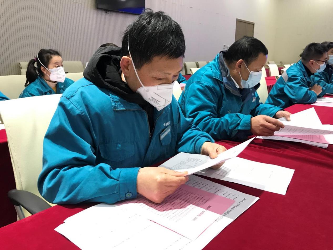 順美社區在企業舉辦醫保政策培訓會。肥西經開區順美社區供圖