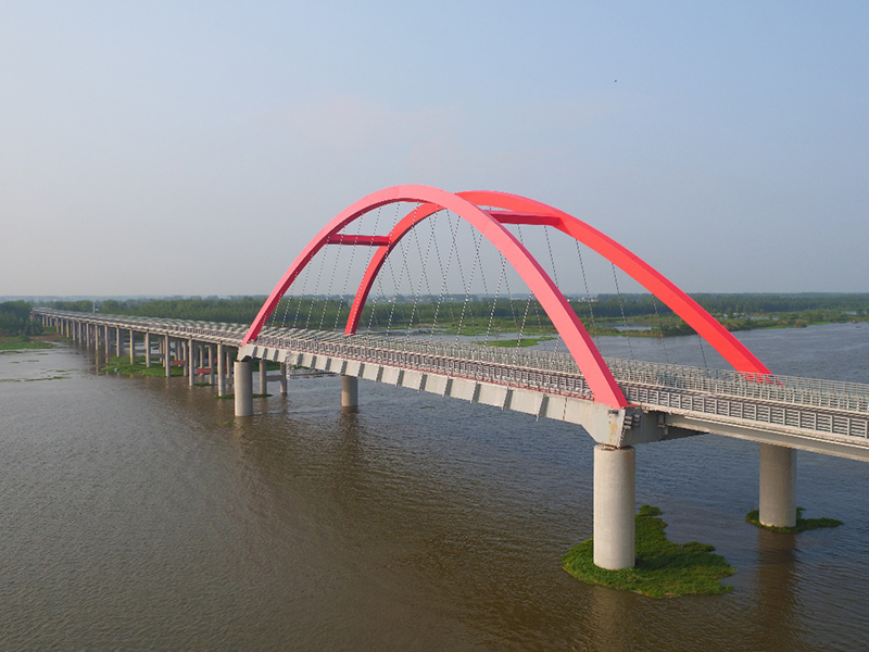 安徽路桥承建的固蚌高速。安徽路桥供图
