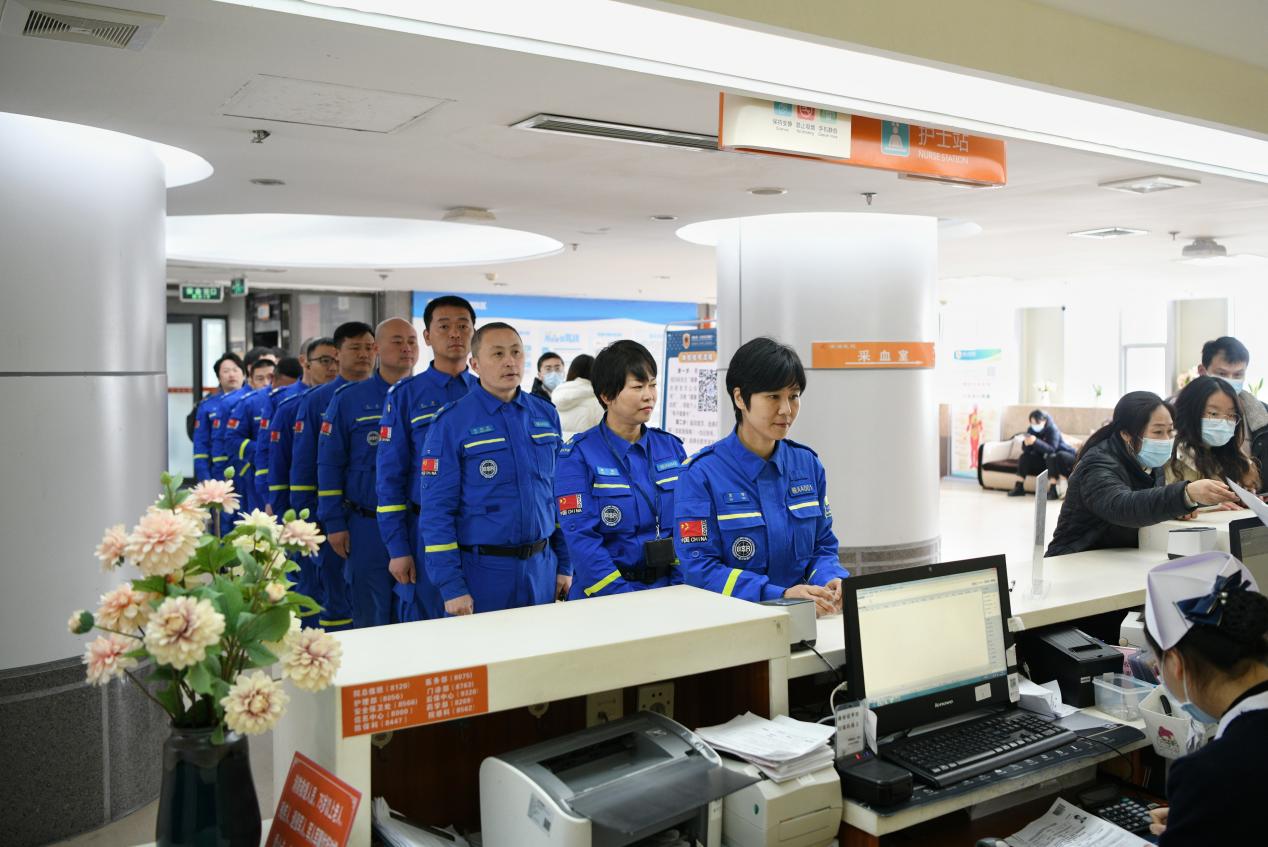 体检现场。合肥市第一人民医院供图