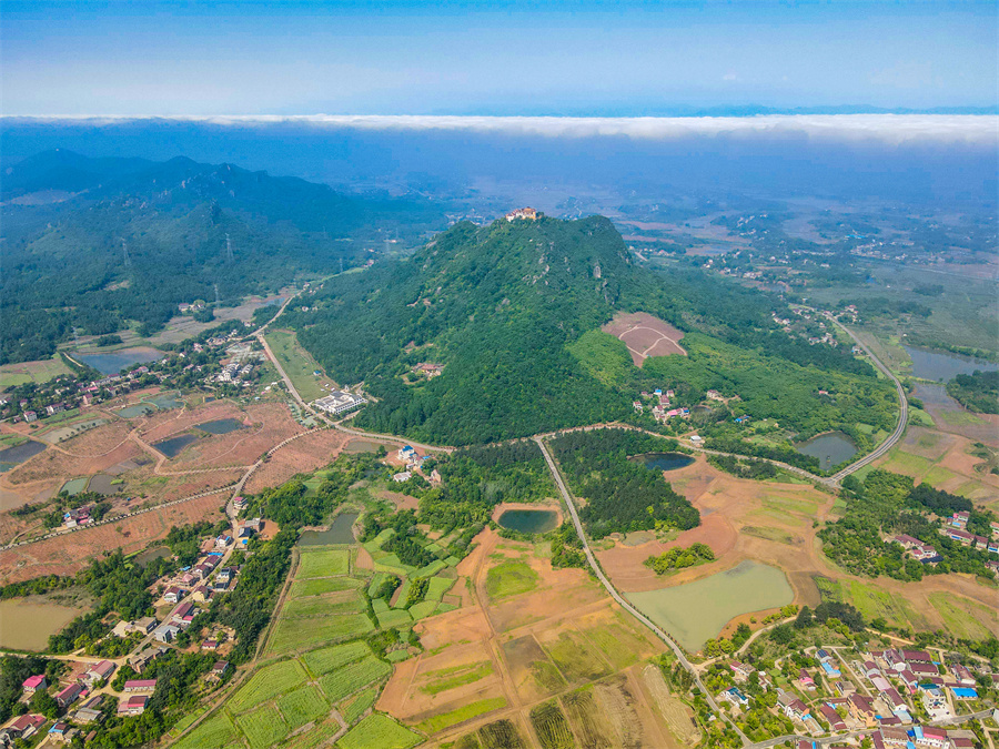 安徽庐江：绿水青山入画来