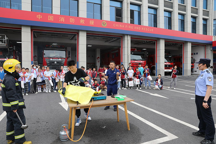 活动现场。肥西警方供图