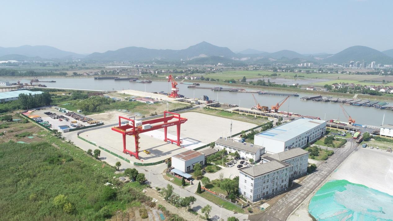 巢湖市首個集裝箱碼頭即將正式運營。合交宣供圖