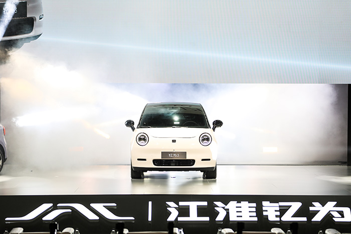 智能純電車——釔為3