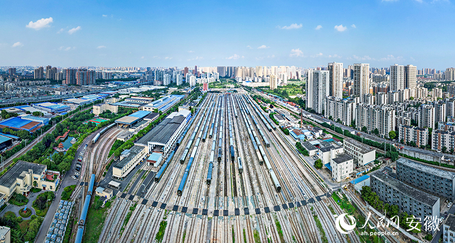 上海鐵路局集團公司合肥車輛段。人民網記者 苗子健攝