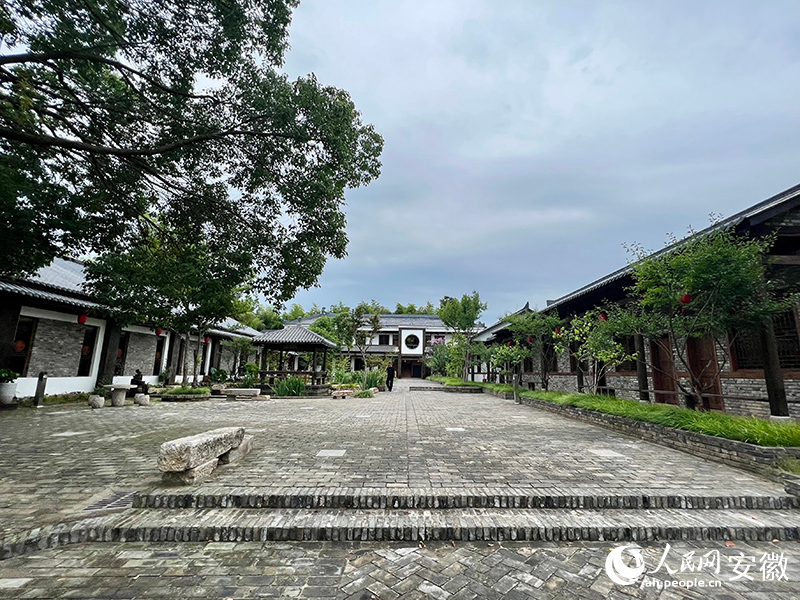 汉式风格四合院。人民网记者 汪瑞华摄