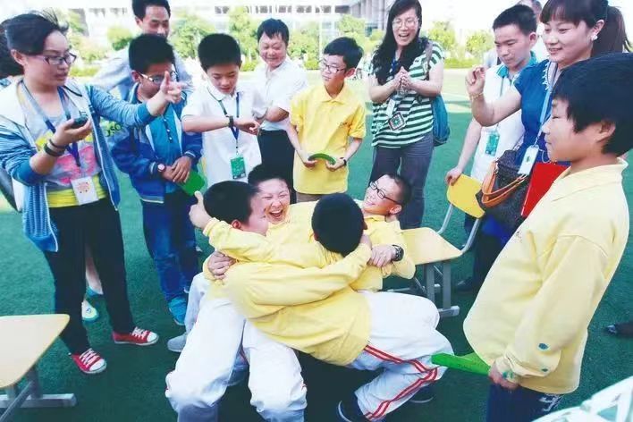 課外互動游戲，減輕學生心理負擔。蜀山區委宣傳部供圖