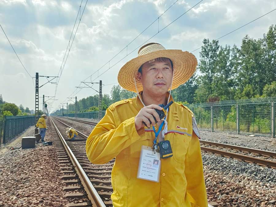作業人員做好TVDS設備檢修期間安全防護工作。