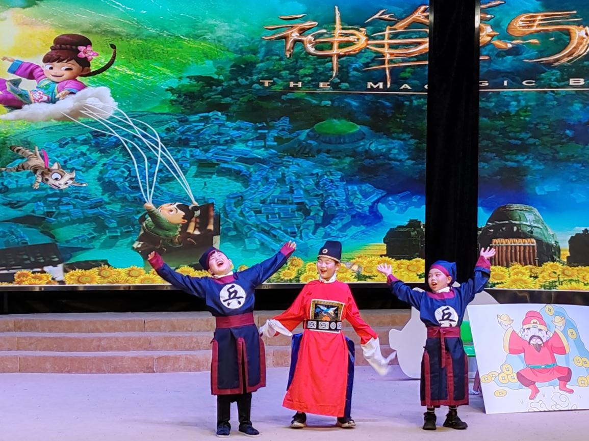 演出现场。年燕供图