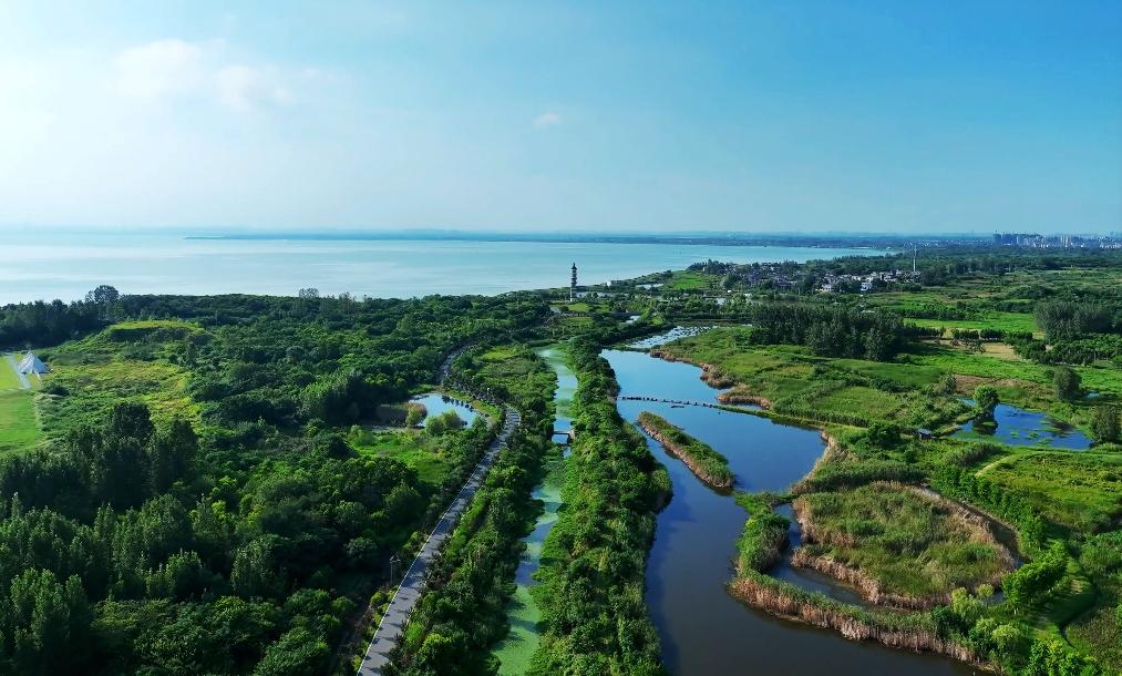 肥东县环湖西路。合肥市交通运输局供图