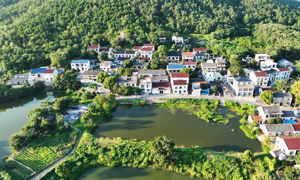 肥东县环湖西路。合肥市交通运输局供图