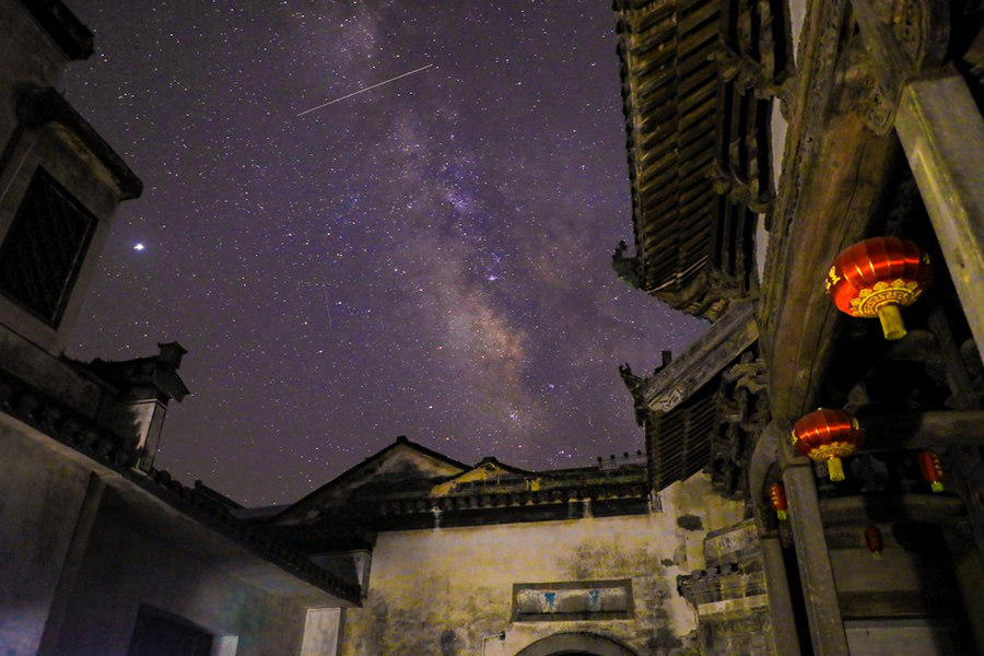 星空絢麗。績溪縣委宣傳部供圖