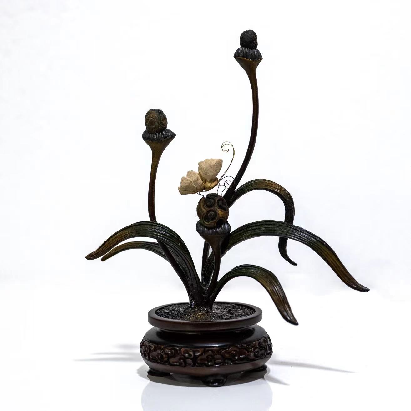 銀獎  《蝶戀花》 定遠龜紋瑪瑙石  收藏：吳金勇 