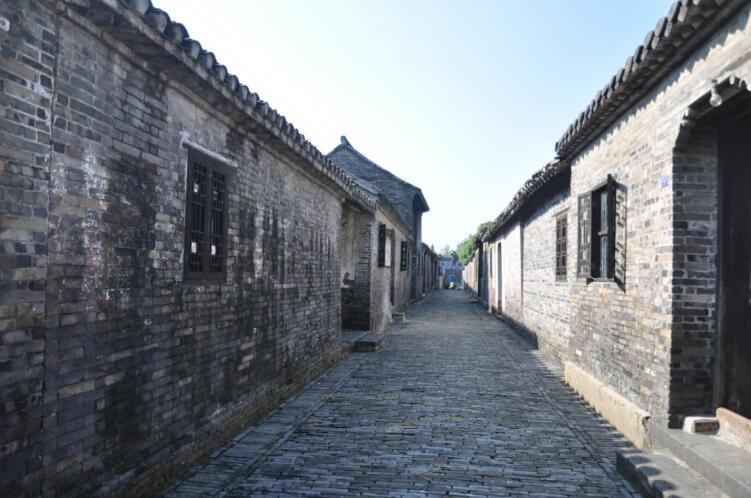 龙岗古街道