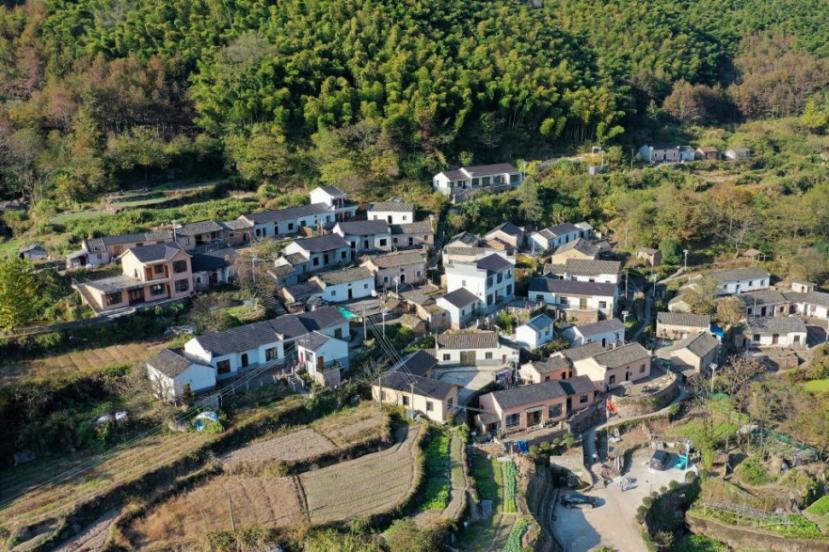 “全國文明村”元四村。貴宣供圖