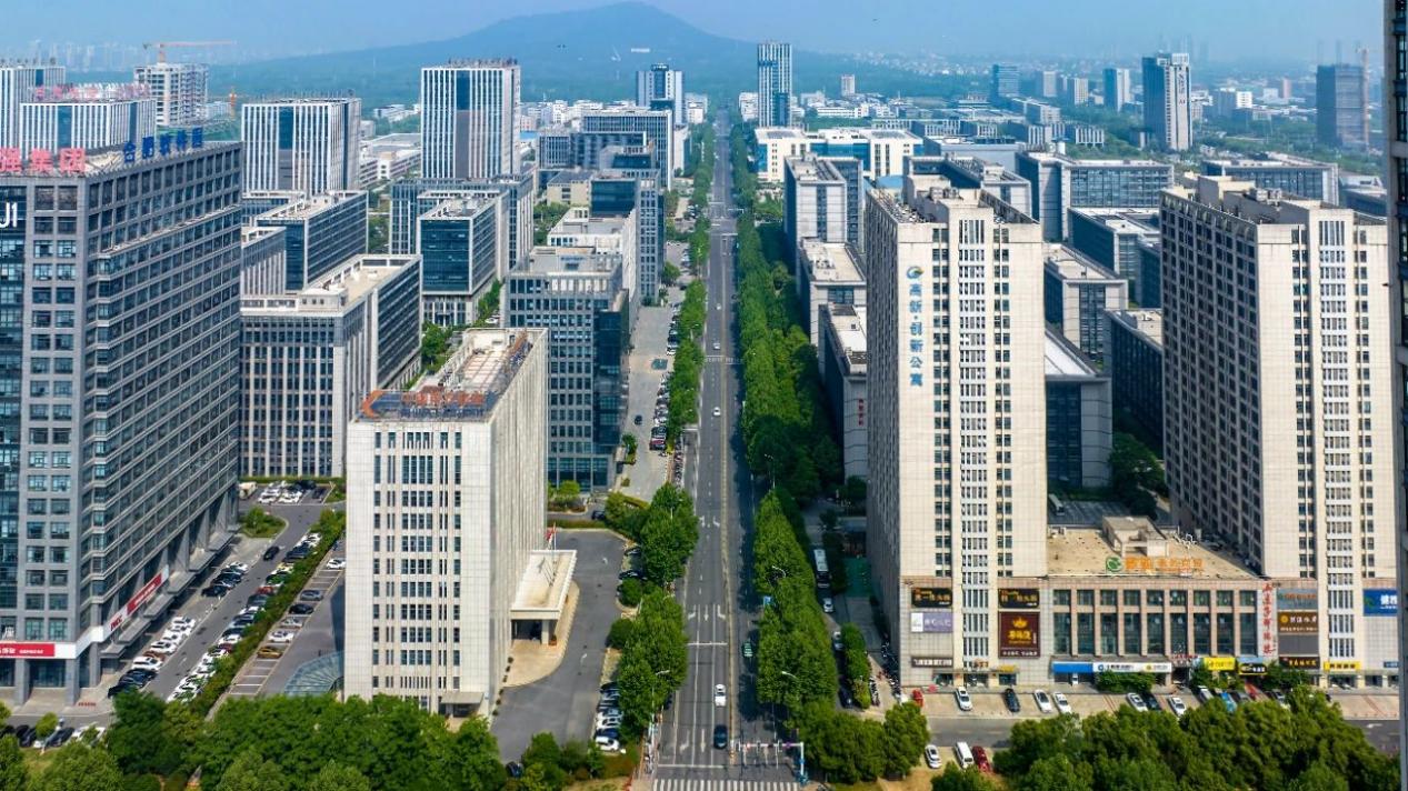 合肥高新區量子大道（雲飛路）。合肥高新區管委會供圖