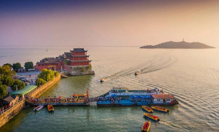 巢湖元旦假期文旅市场“热”力十足。郭雅君供图