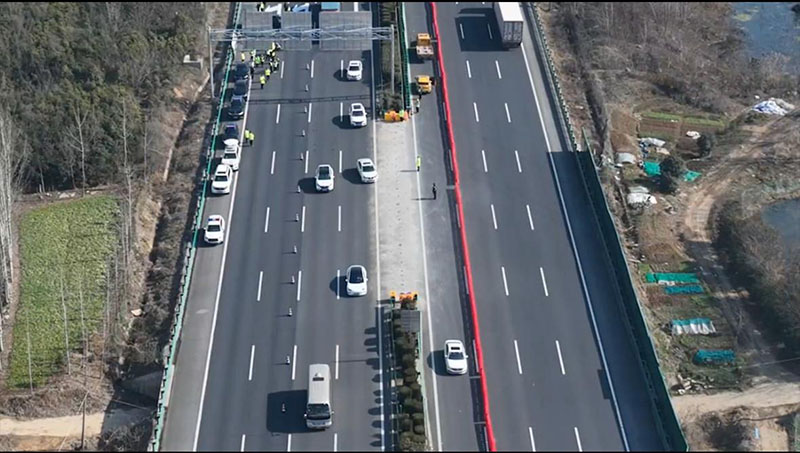 航拍潮汐车道。安徽交控集团供图