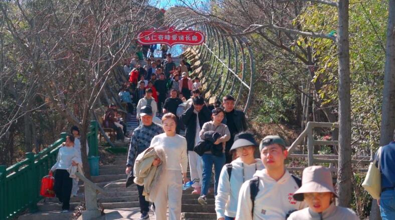 马仁奇峰景区。朱萍供图