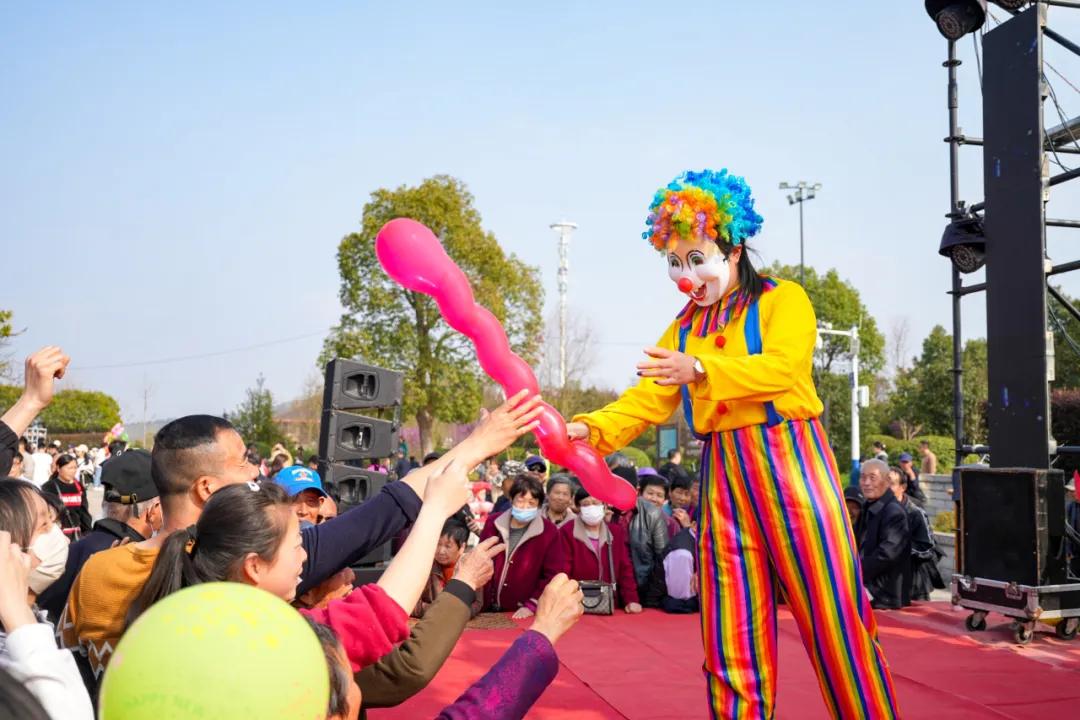 活动演出现场照。三河文旅供图