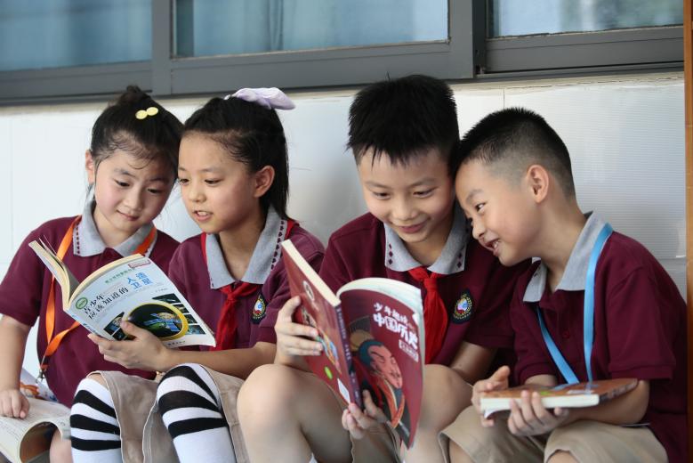 红领巾爱读书