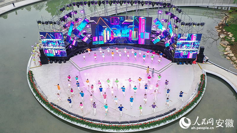 安徽廣場舞聯賽啟動現場。人民網記者 張俊攝