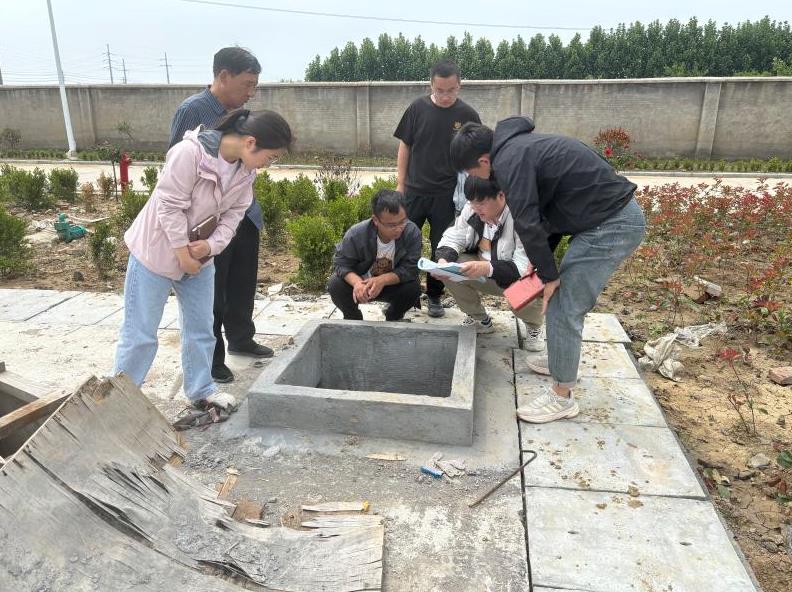 安徽（淮北）新型煤化工合成材料基地生态环境局联合环保管家对企业开展帮扶检查