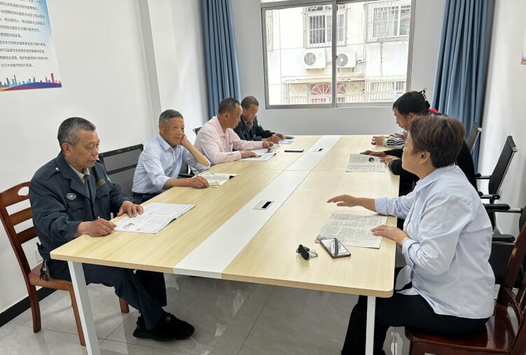 便民“菜单” 构建小区治理“同心圆”。王超供图
