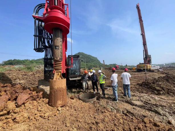 AG真人平台官方蕪湖市繁昌區：“基礎先行”推動項目落地投產(图2)