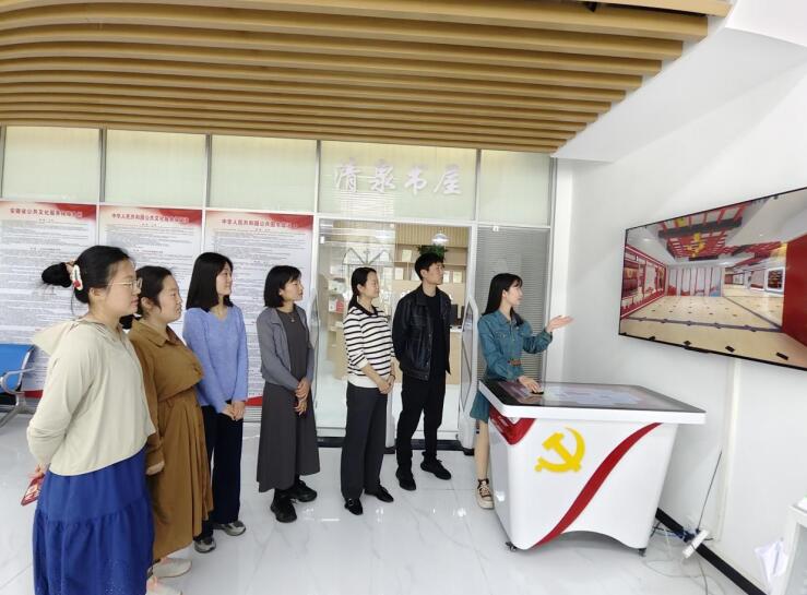 日常开展理论宣讲活动。长丰县双墩镇供图