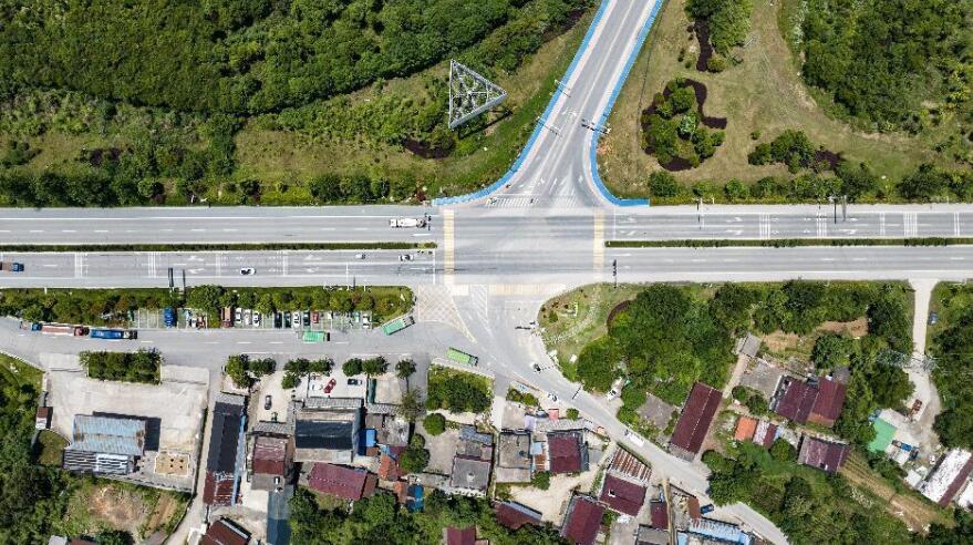 無人機拍攝影像。