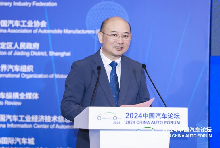 項興初表示與華為合作首款產品現已進入整車試驗驗証階段。