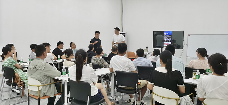 杜集区举办“网信新农人”培训班。 杜集区委组织部供图