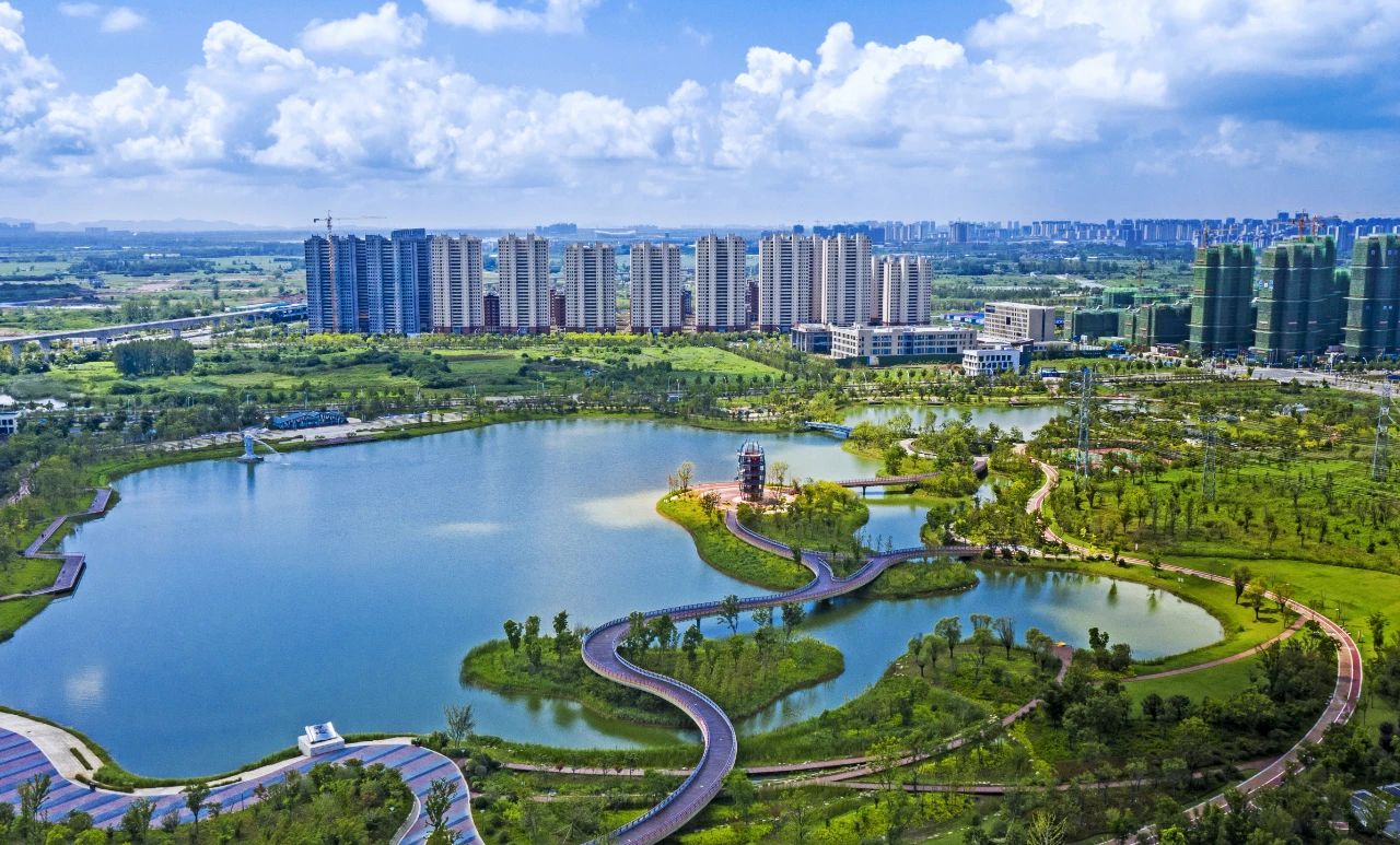 中新苏滁高新区的鱼尾狮公园。计成军摄