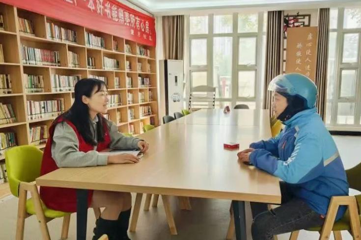 驿站提供的心理疏导等服务。蒙城县委社会工作部供图