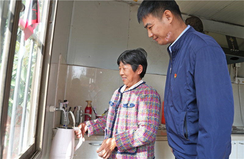 三十頭社區朱郢村民家中。合肥水務集團供圖